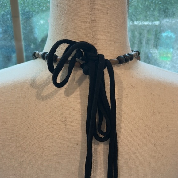 Forever 21 Black Wooded Bead Halter Top- Size Large - Picture 5 of 6